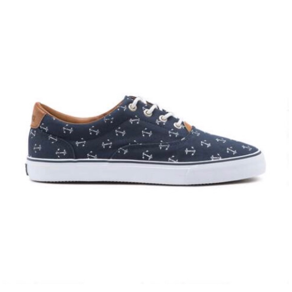💙NWT 💘💘Tags Adorable 💙Bass 💙Anchor Sneakers💘